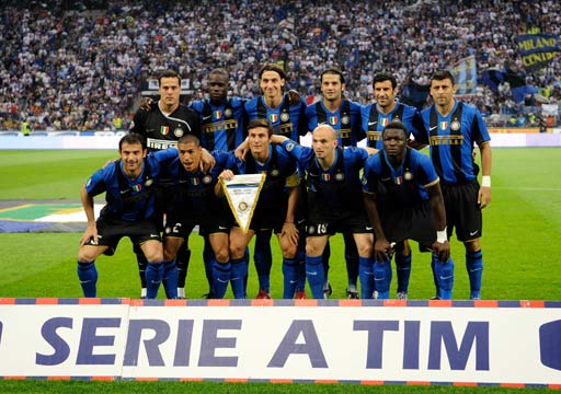 欧冠疯狂夜！3大豪门全逆转，17岁新星封神，后卫90秒双响炸场？（欧冠神奇之夜：三豪门齐逆转，17岁新星封神，后卫90秒梅开二度）