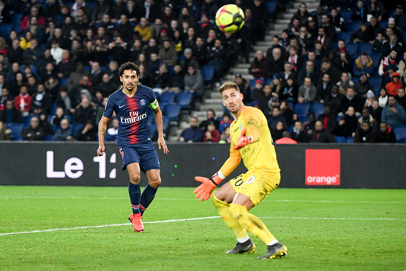 意甲真是欧洲球星的养老胜地。罗哥吃亏就吃亏在去的...