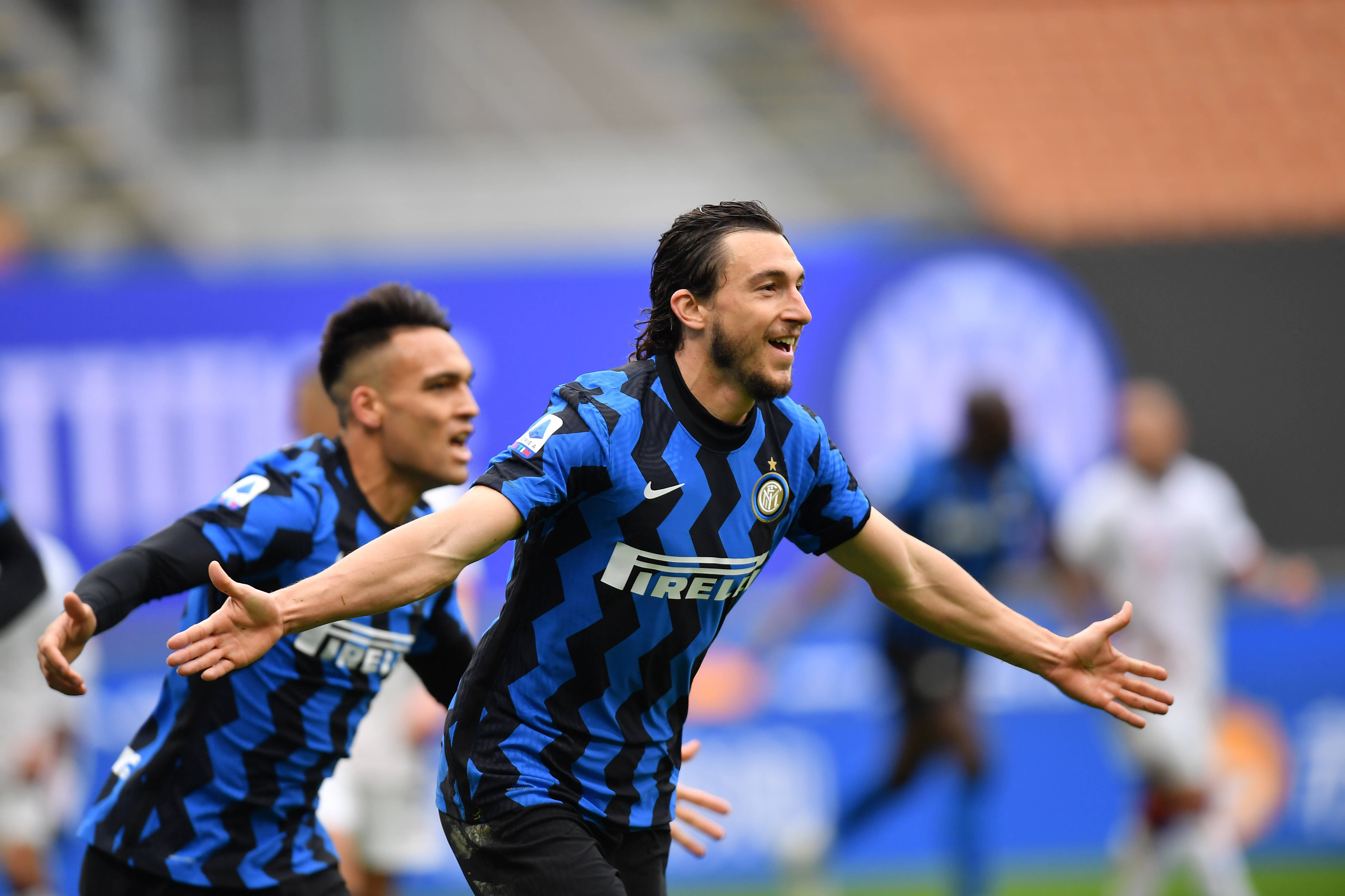 欧冠夺冠赔率：利物浦巴萨领跑 阿森纳第4皇马第5（欧冠冠军赔率榜：利物浦与巴萨领衔，阿森纳第4、皇马第5）