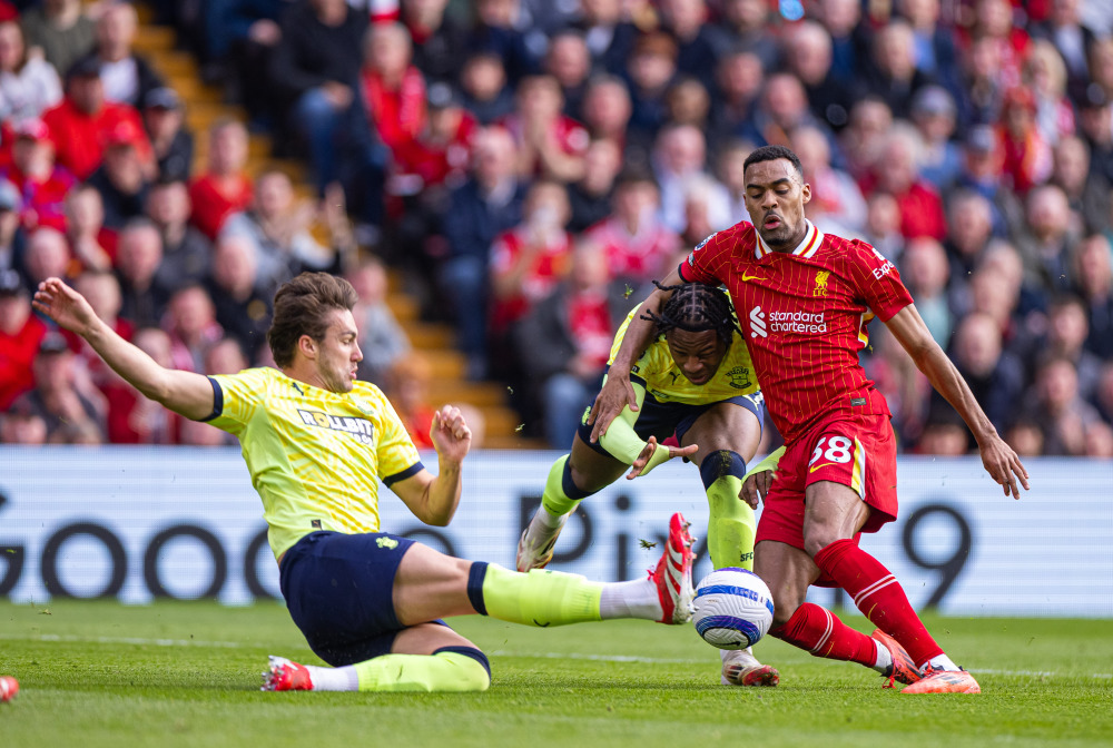 罗马诺：凯恩完全专注于拜仁，双方即将进行续约谈判