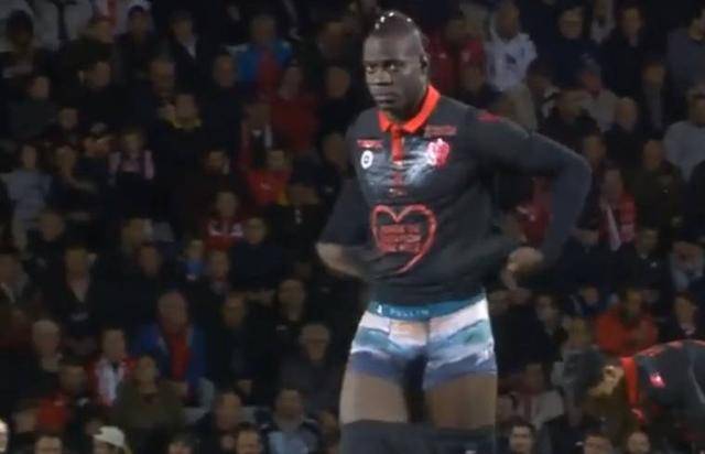 难打硬仗？枪手对阵英超前八有5场丢分，12月末再战维拉（硬仗成隐忧？阿森纳对英超前八已五次失分，年末再碰维拉）