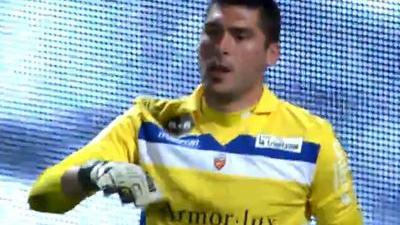 辽宁男篮宏远再度上演巅峰对决