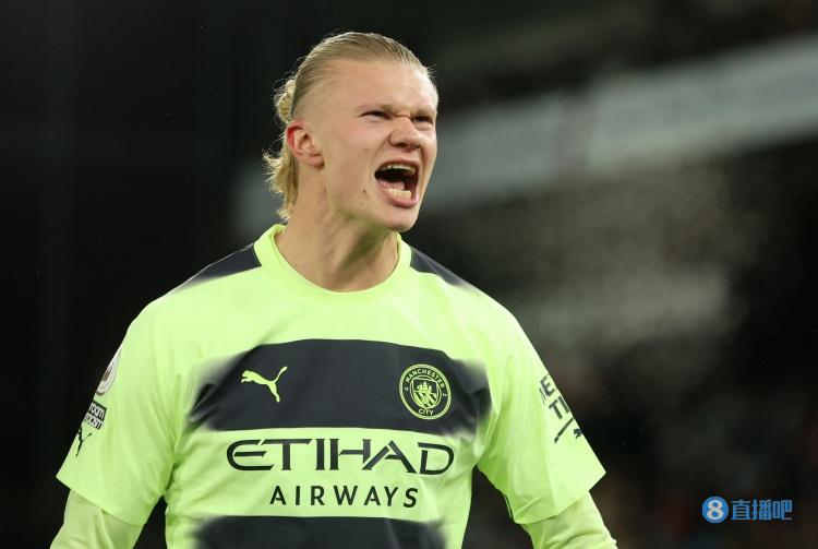 奇闻揭秘：巴西球星自掏腰包加盟中超，为追逐梦想付出数十万代价