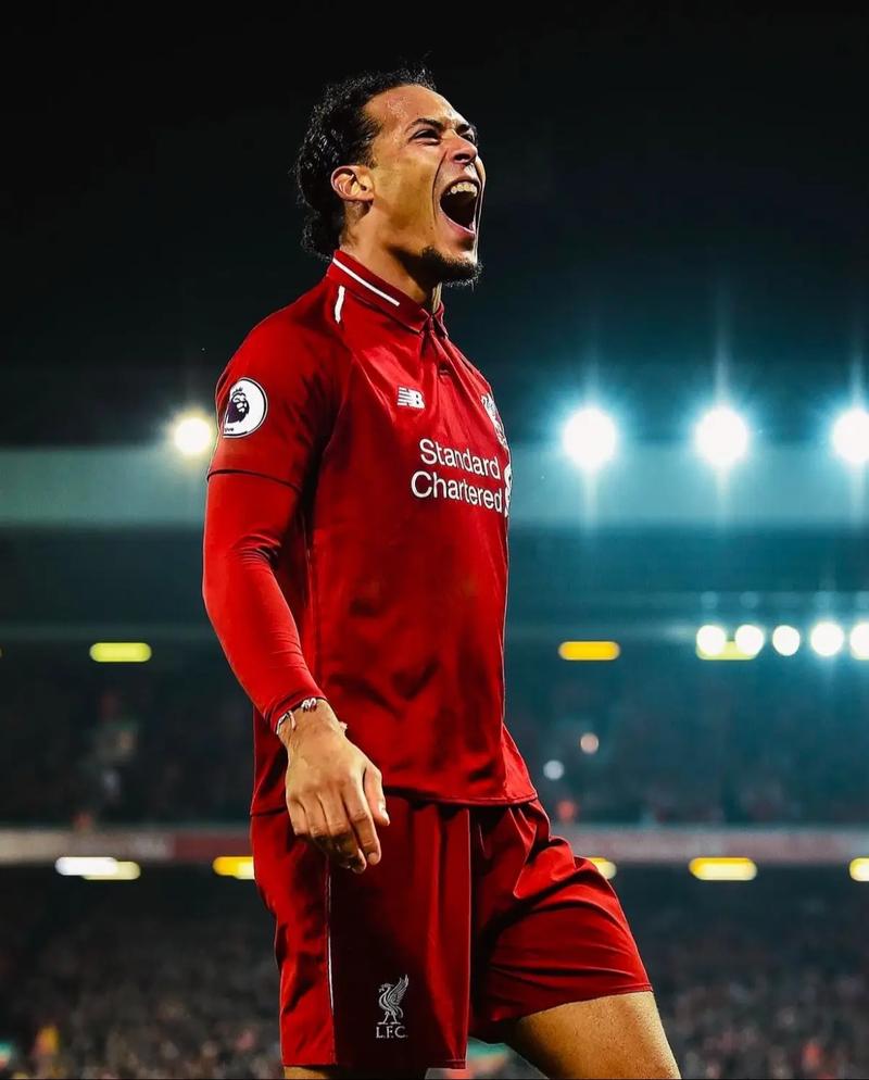 世界足球又一巨星宣布退役