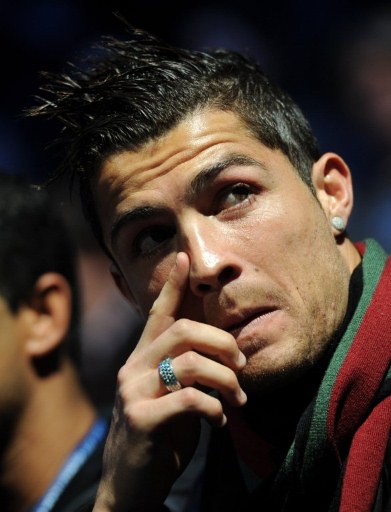 每体：德容未能参与赛前集中，能否出战本轮联赛成疑