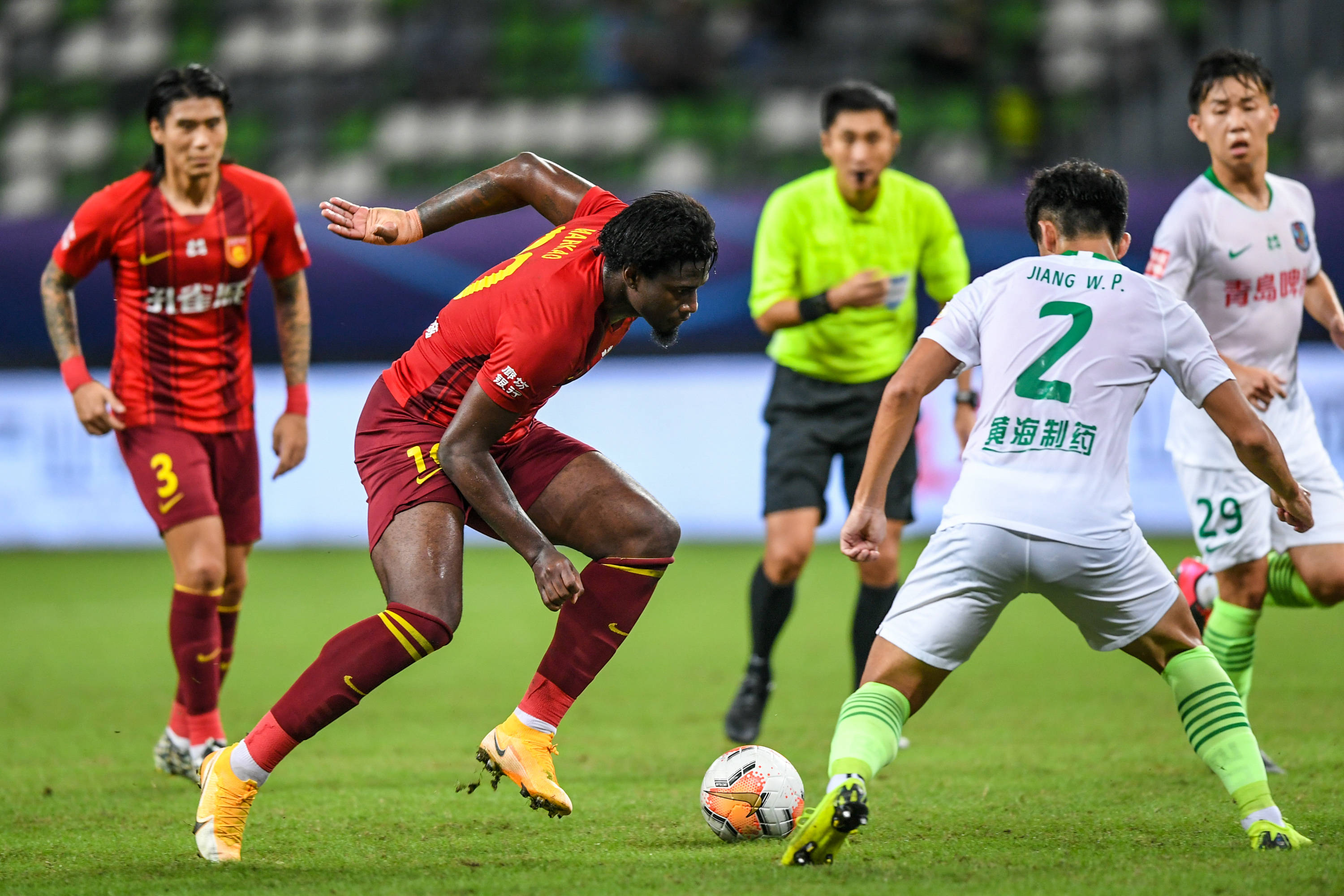 篮球场上常见的五个错误判断