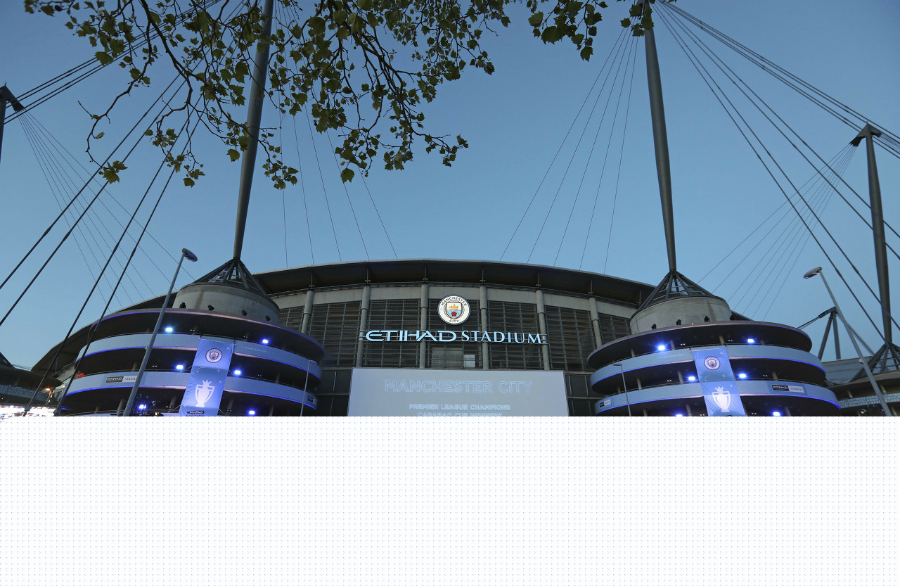 老头儿连续10场联赛踢满90分钟